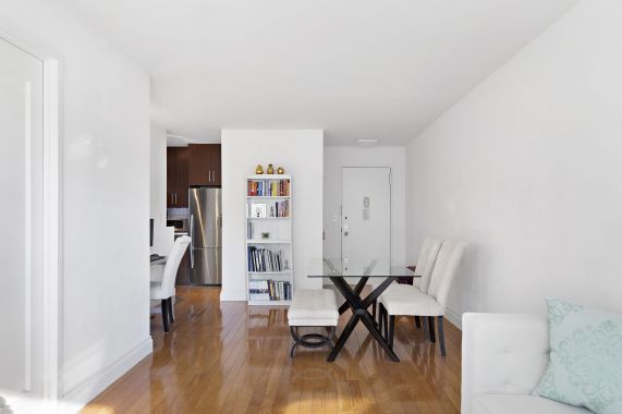 400 East 54th Street