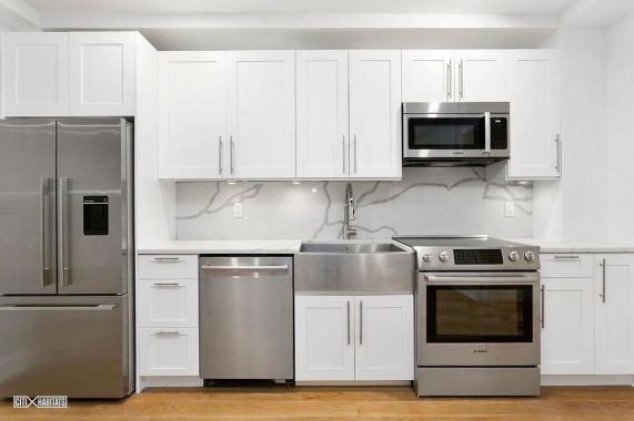 160 East 48th Street | LeaseBreak.com