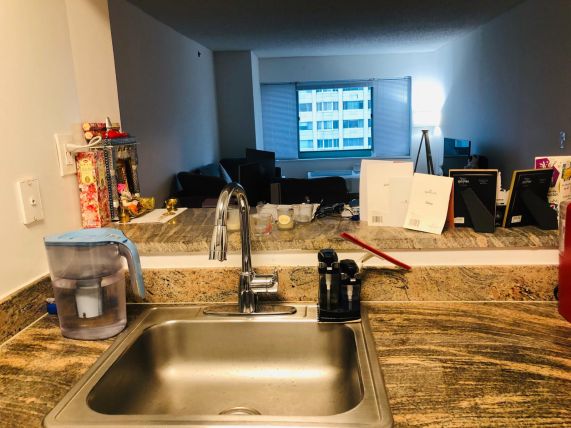 20 River Court LeaseBreak com