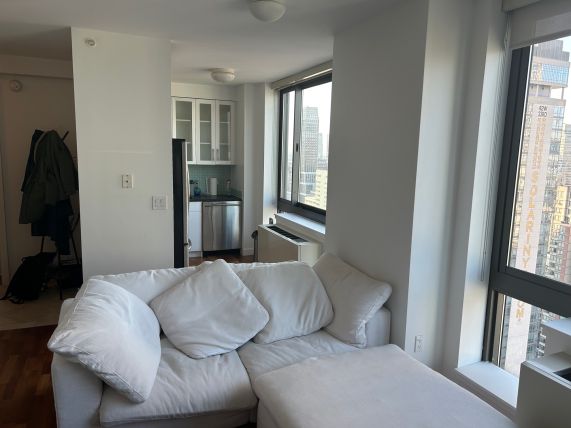 9 West 31st Street | LeaseBreak.com