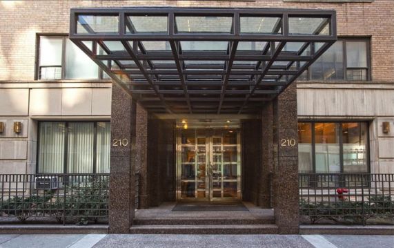 210 East 47th Street | LeaseBreak.com